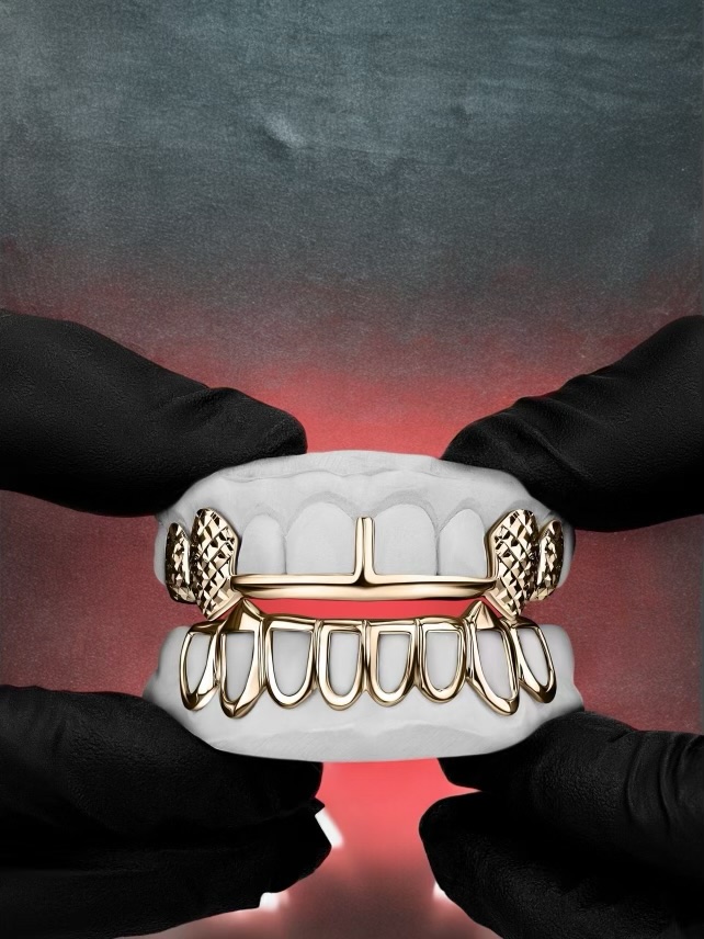 Open Face Bottom + Fang Caps